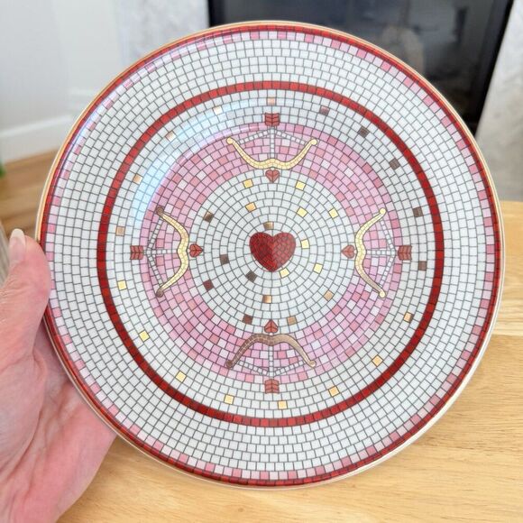 Anthropologie Bistro Tile Valentine’s Dessert Plate 8" Bow & Arrow Stoneware NEW - Picture 5 of 10